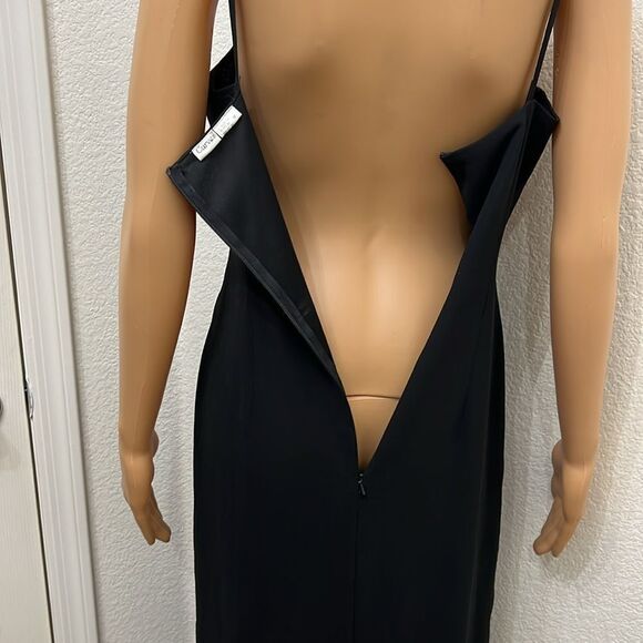 Curves Dress Medium Black Scoop Neck Sheer Waist Spaghetti Strap Slit Back Sexy - Picture 7 of 9